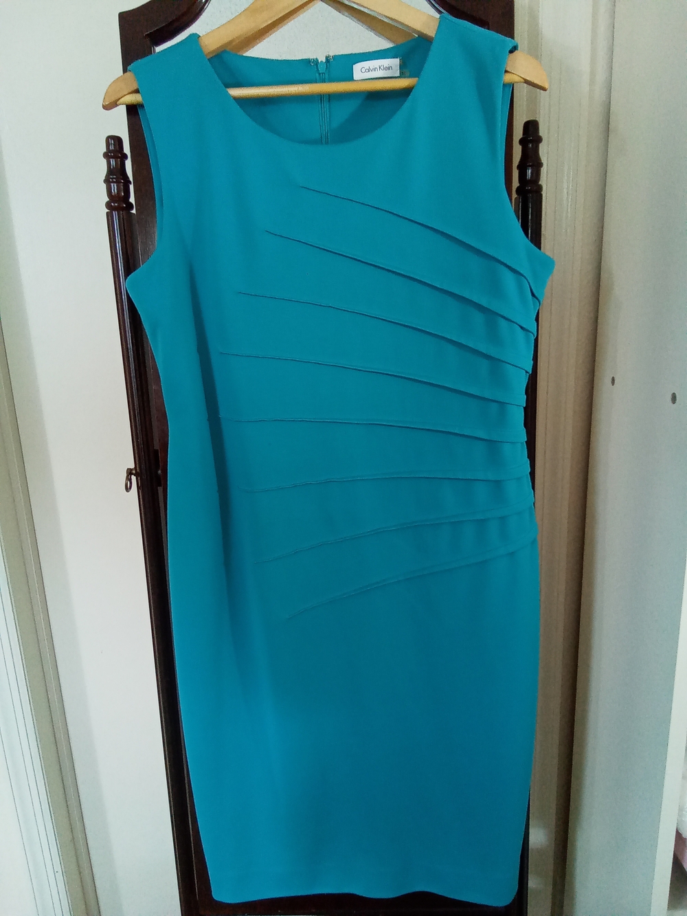 Calvin Klein Turquoise Sleeveless Pleated Sheath Dress